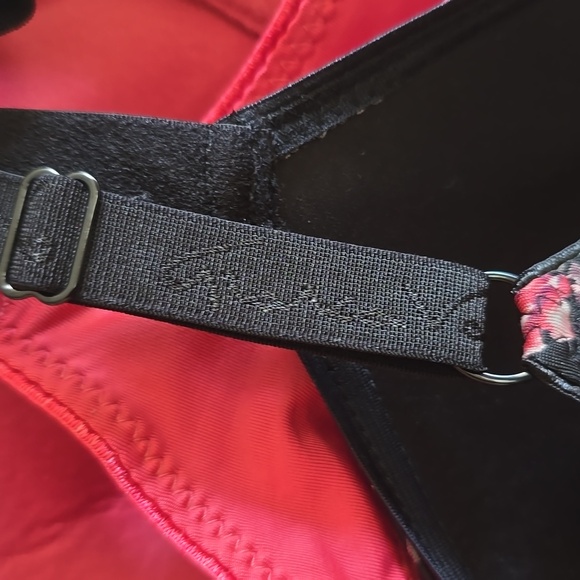 GLORIA VANDERBILT BRAS - Picture 9 of 11